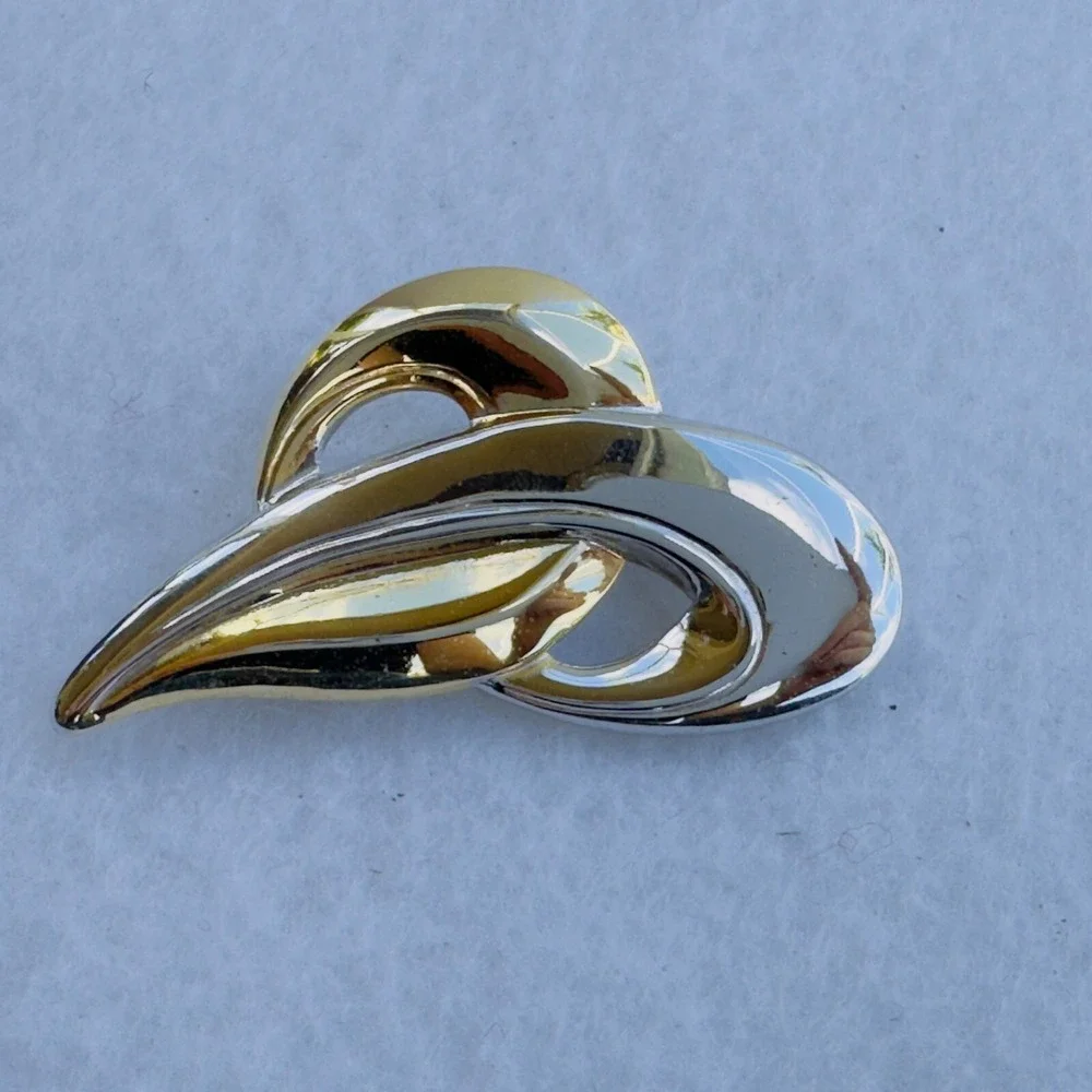 Vintage Two Tone Silver Gold Tone Chrome Geometric Hearts 1990s 2